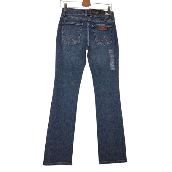 Wrangler® Women's Boot Cut Retro Mae Mid-Rise Stretch Jeans Size 29 - Picture 12 of 12